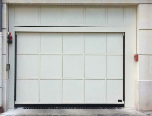 Porte de garage basculante SERFA : sécurité et durabilité