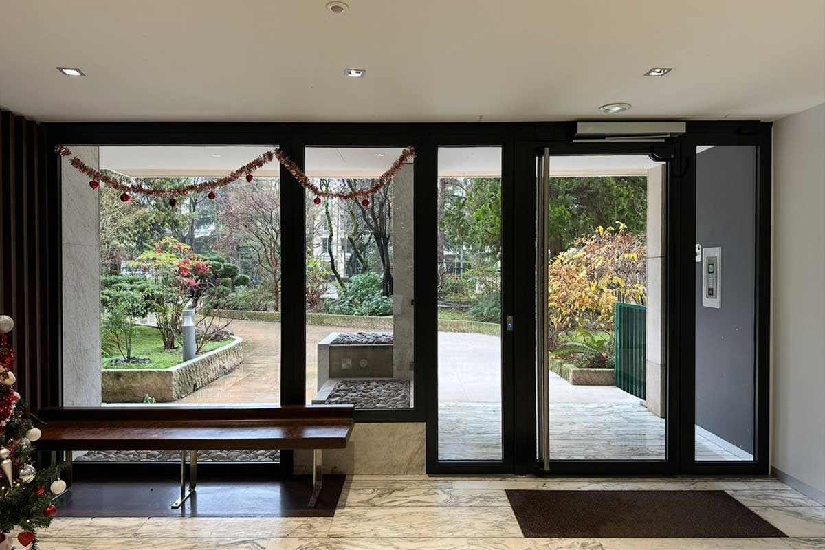 SERFA-Modernisation-des-portes-de-hall-dune-copropriété-à-Neuilly-sur-Seine-4 | SERFA 1982